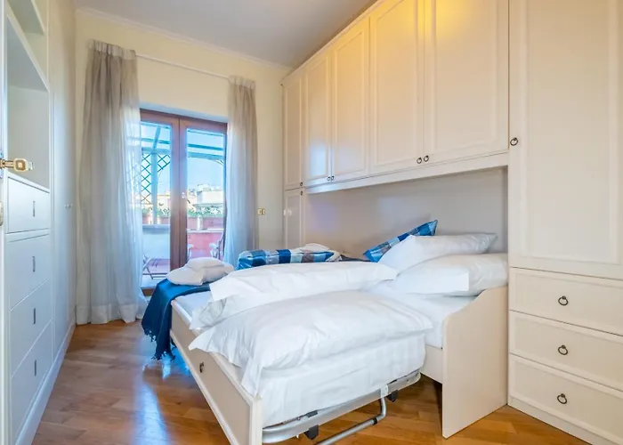 Trevi Terrace Penthouse דירה *